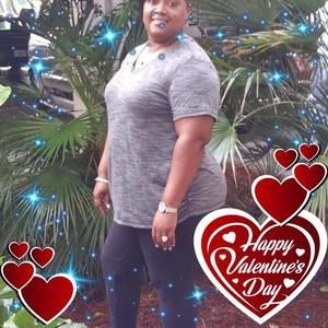 Meet your Posher, Demetrice